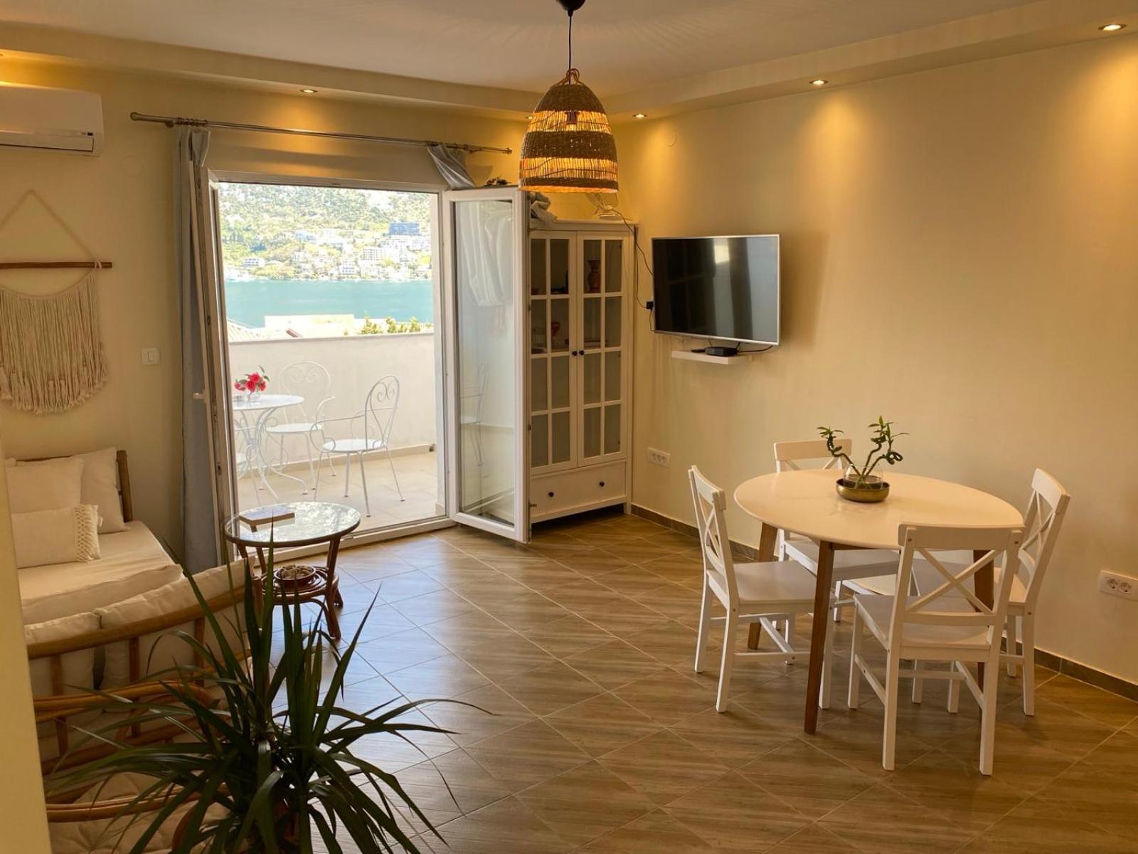 Appartement 2br With Sea View!
